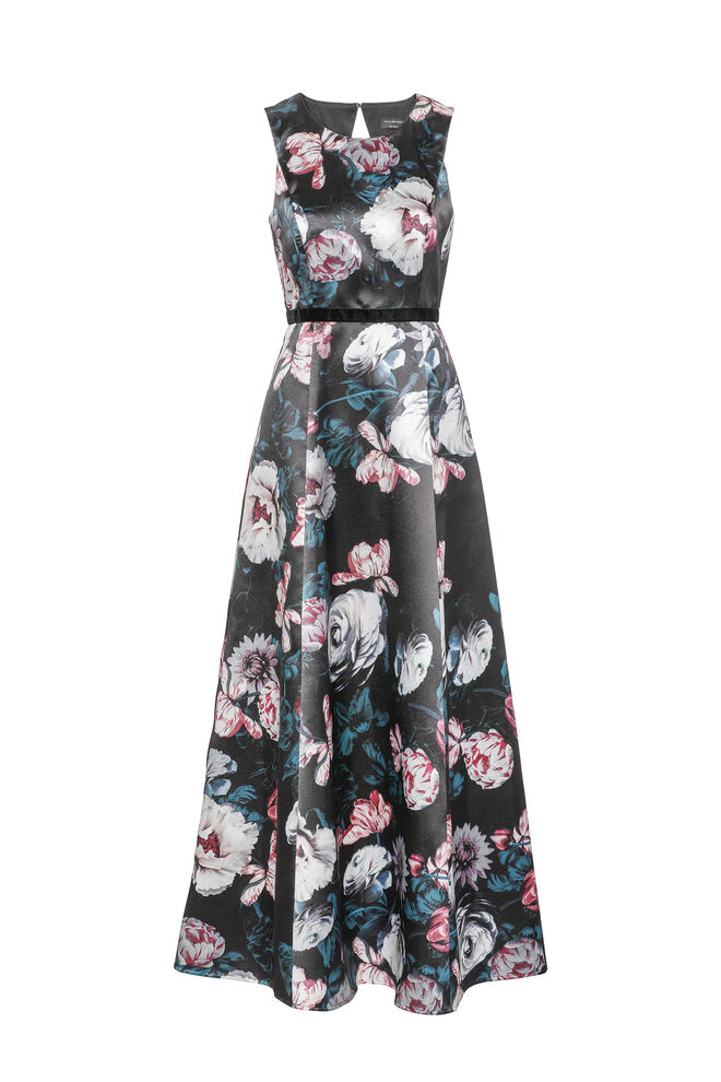 Vestido, €129, C&A