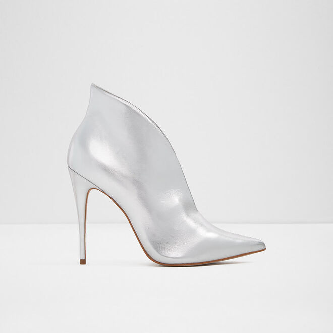 Saltos Melidith, €129,95, Aldo