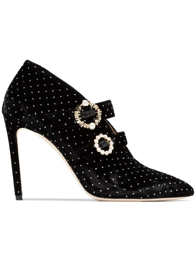 Botas Black Larissa 100, €995, Jimmy Choo, em www.farfetch.com