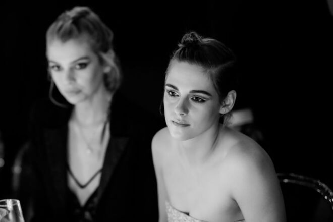 Kristen Stewart e Stella Maxwell