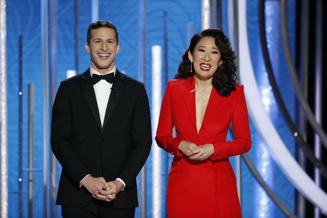 Os atores Andy Samberg e Sandra Oh apresentaram a cerimónia dos Globos de Ouro 2019