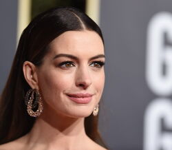 Anne Hathaway e Cillian Murphy em filme sobre a pandemia? 