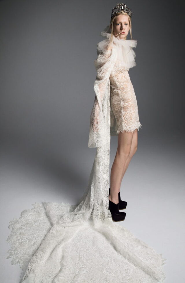 Escorpião (23 de outubro – 21 de novembro) | Vera Wang, Maria M