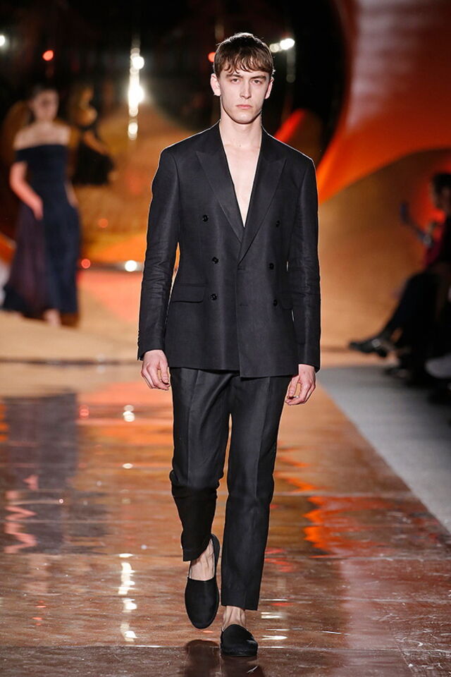 Desfile Pedro del Hierro primavera/verão 2019, na Mecedes-Benz Fashion Week Madrid.