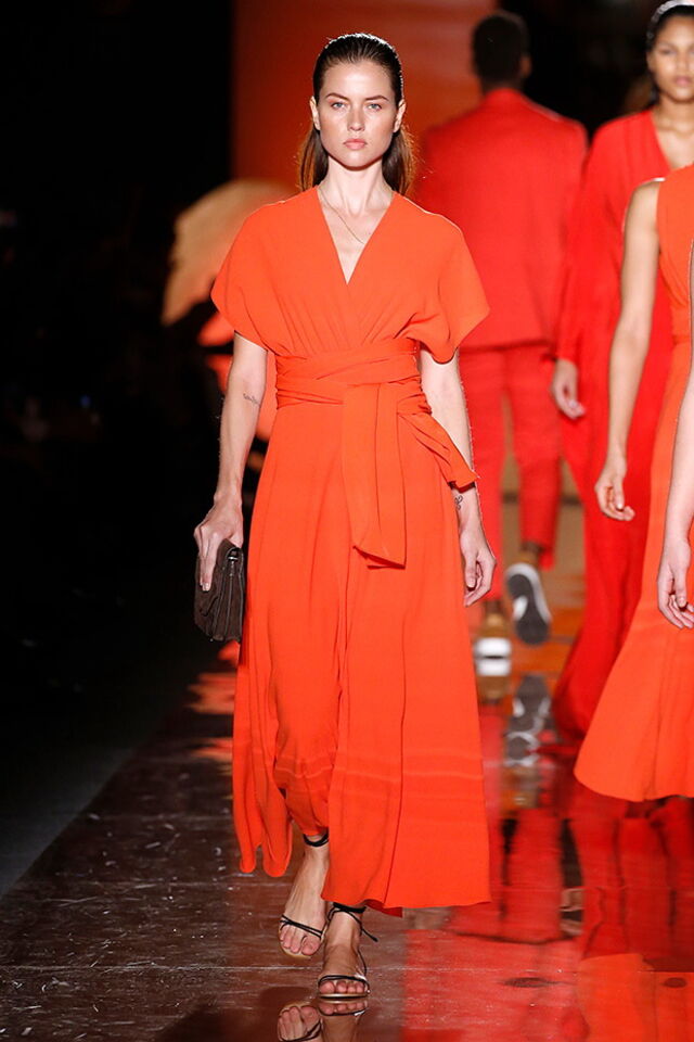 Desfile Pedro del Hierro primavera/verão 2019, na Mecedes-Benz Fashion Week Madrid.