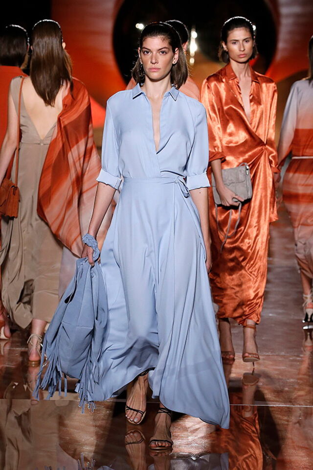 Desfile Pedro del Hierro primavera/verão 2019, na Mecedes-Benz Fashion Week Madrid.