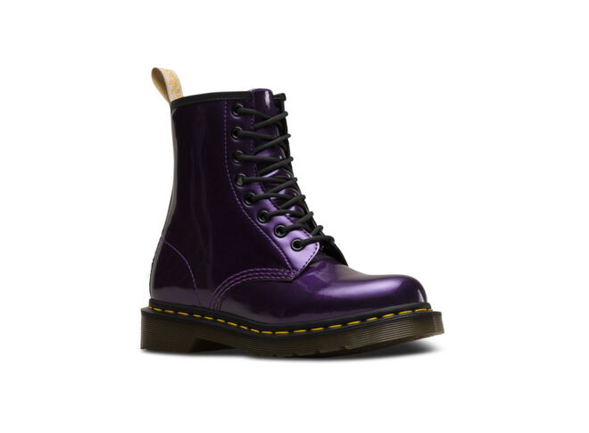Bota Vegan 1460 Chrome, agora €75, Dr. Martens
