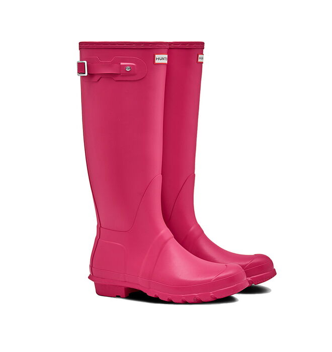 Botas Wellington, agora €88, Hunter, em www.hunterboots.com/eu