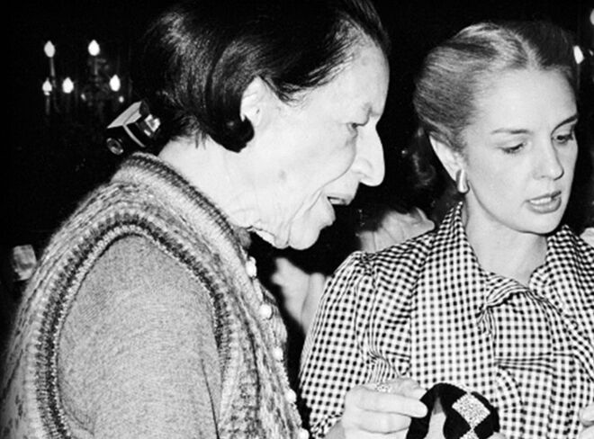 Diana Vreeland e Carolina Herrera em 1981