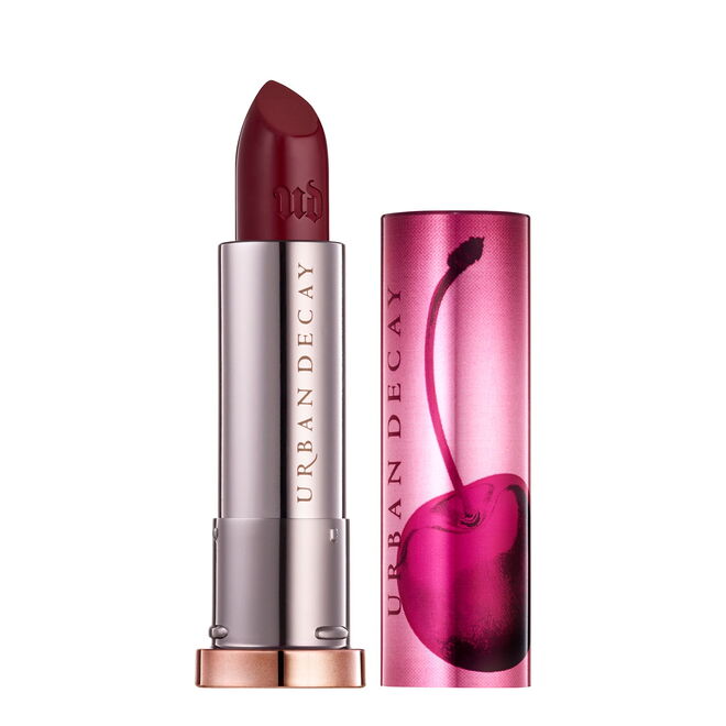 Naked Cherry Vice Lipstick no tom Cherry, €21,50, Urban Decay, na Sephora