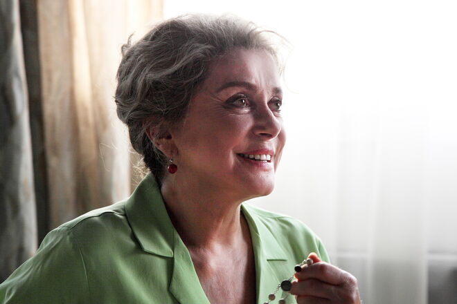 A vida corre naturalmente até que uma tentativa de roubo a Victor (André Dussollier), um antigo conhecido de Monique, leva Wael a tornar-se educador na escola onde este leciona e a lidar com seis jovens delinquentes em reabilitação escolar. Uma comédia emocionante com estreia marcada para 28.