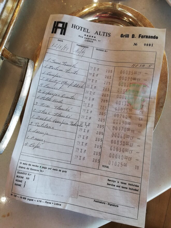 A cópia da primeira conta emitida pelo restaurante, a 12 de maio de 1974