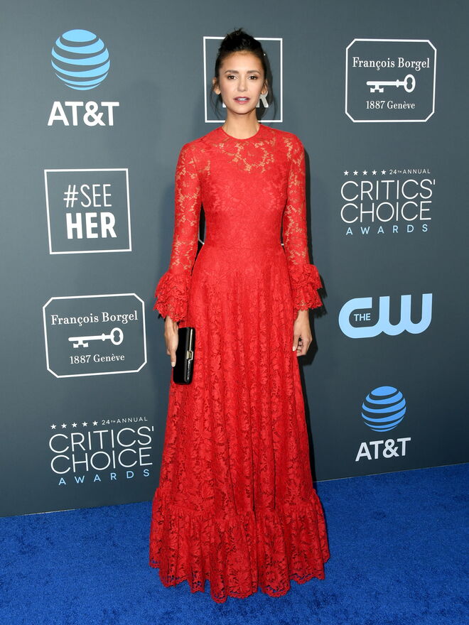 Nina Dobrev, de Valentino