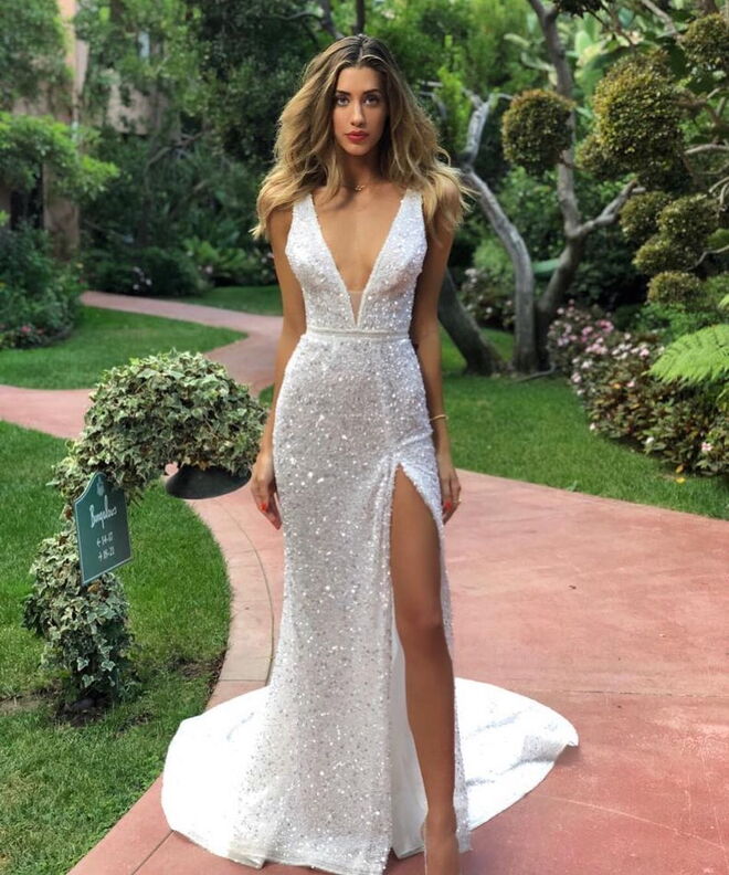 CARNEIRO (21 de março – 19 de abril) | Pallas Haute Couture, modelo "Isadora" 