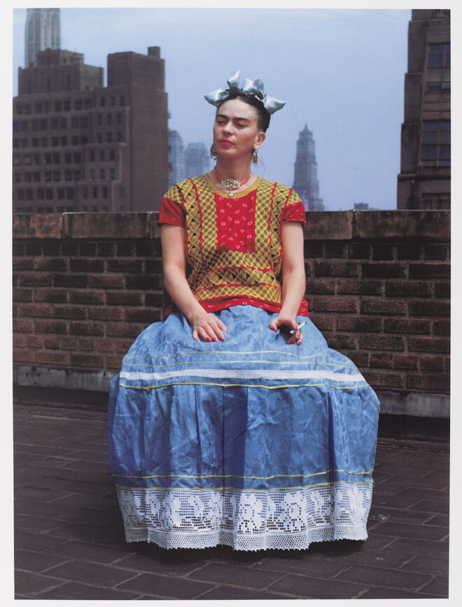 Frida in New York, Nickolas Muray, 1946. Frida Kahlo ‒ Appearances Can Be Deceiving. 