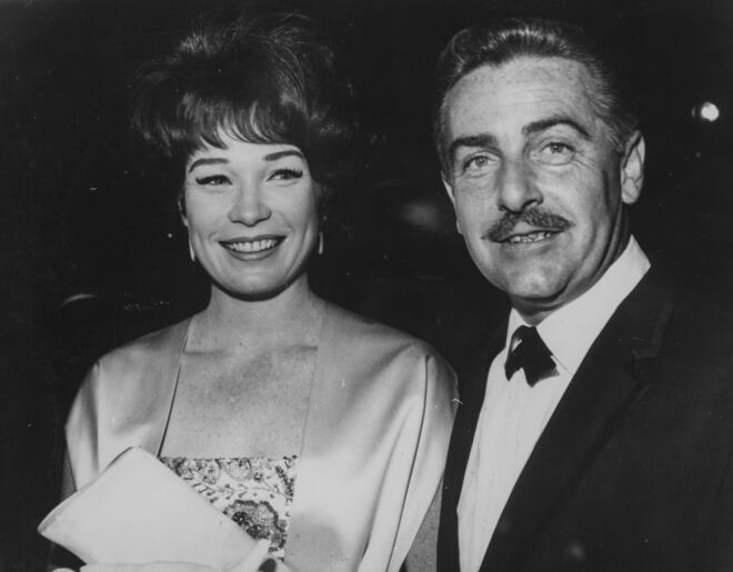 A atriz divorciou-se do seu marido em 1982, o empresário Steve Parker, mas, contudo, declarou à revista People: “Ele morava no Japão e eu estava na América a trabalhar. Continuamos grandes amigos e quando nos encontrávamos até viajávamos juntos. Acho que essa é a base para um casamento durar muito tempo. Eu sou muito aberta nessas coisas e ele também".