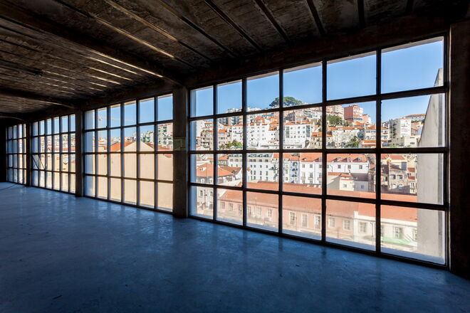 Interior Carpintarias de S. Lázaro 