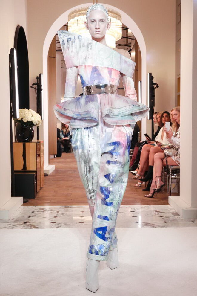Desfile de alta-costura primavera-verão Balmain 2019