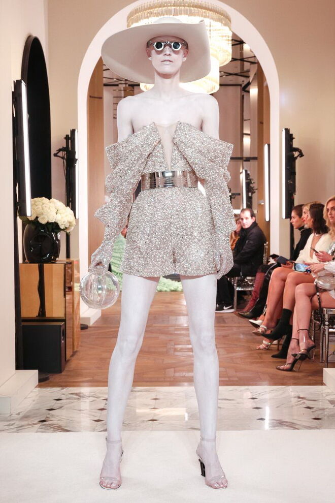 Desfile de alta-costura primavera-verão Balmain 2019