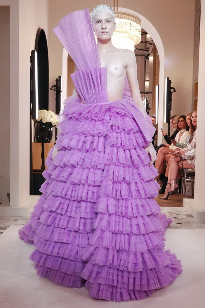Desfile de alta-costura primavera-verão Balmain 2019