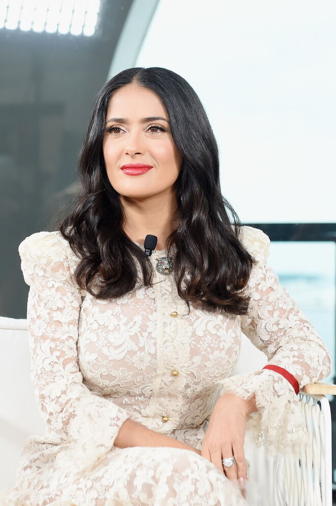 Salma Hayek (Atriz e produtora) - "Se eu só tivesse falado e não passasse à ação, nunca teria feito uma linha de beleza. Tinha-me preocupado apenas em conseguir ou não um emprego. Eu estava pronta para ser empresária. ”- Marie Claire, 2012
