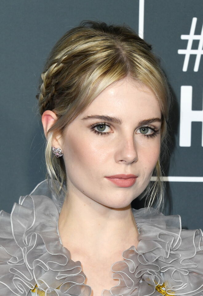 JANEIRO | Lucy Boynton no Critics’ Choice Awards 2019