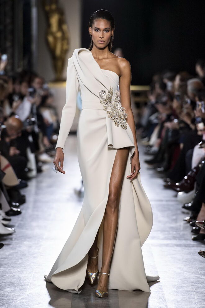 Desfile de alta-costura primavera-verão Elie Saab 2019