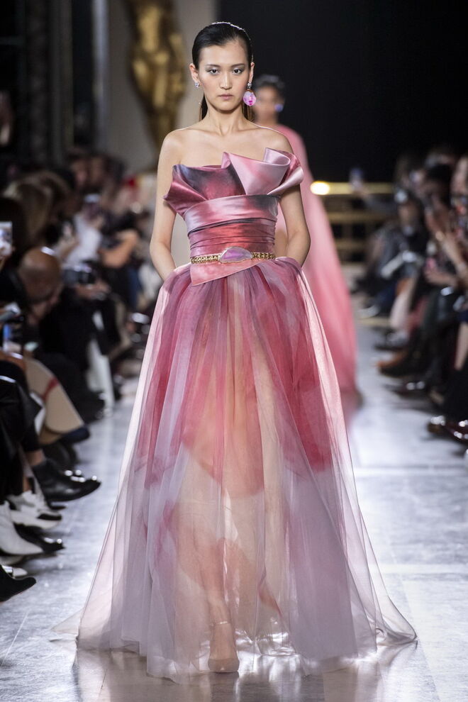 Desfile de alta-costura primavera-verão Elie Saab 2019