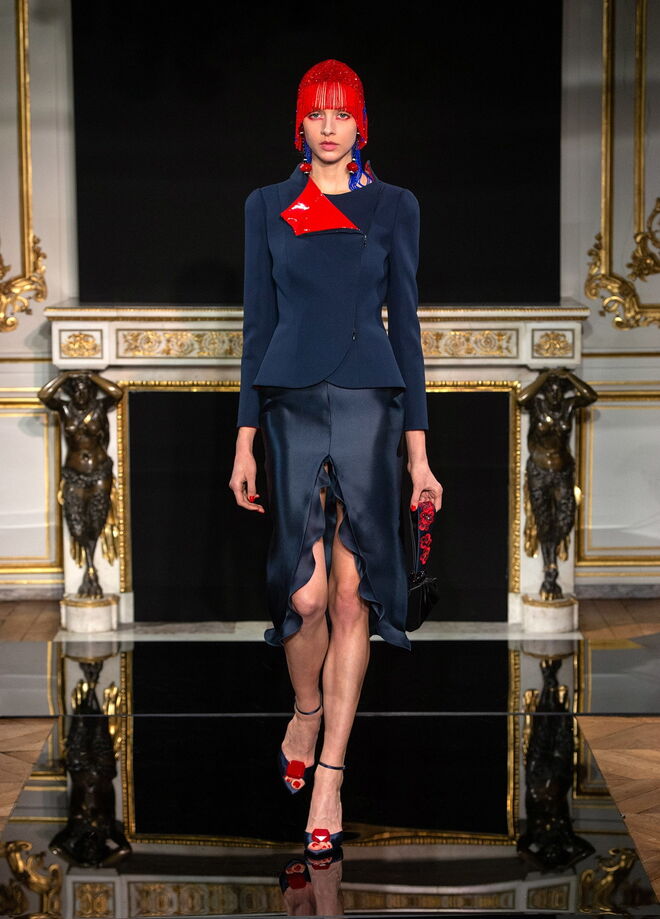 Desfile de alta-costura primavera-verão Armani Privé 2019