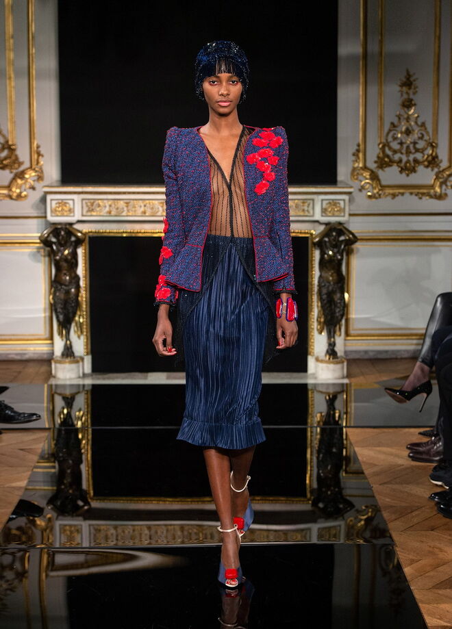 Desfile de alta-costura primavera-verão Armani Privé 2019