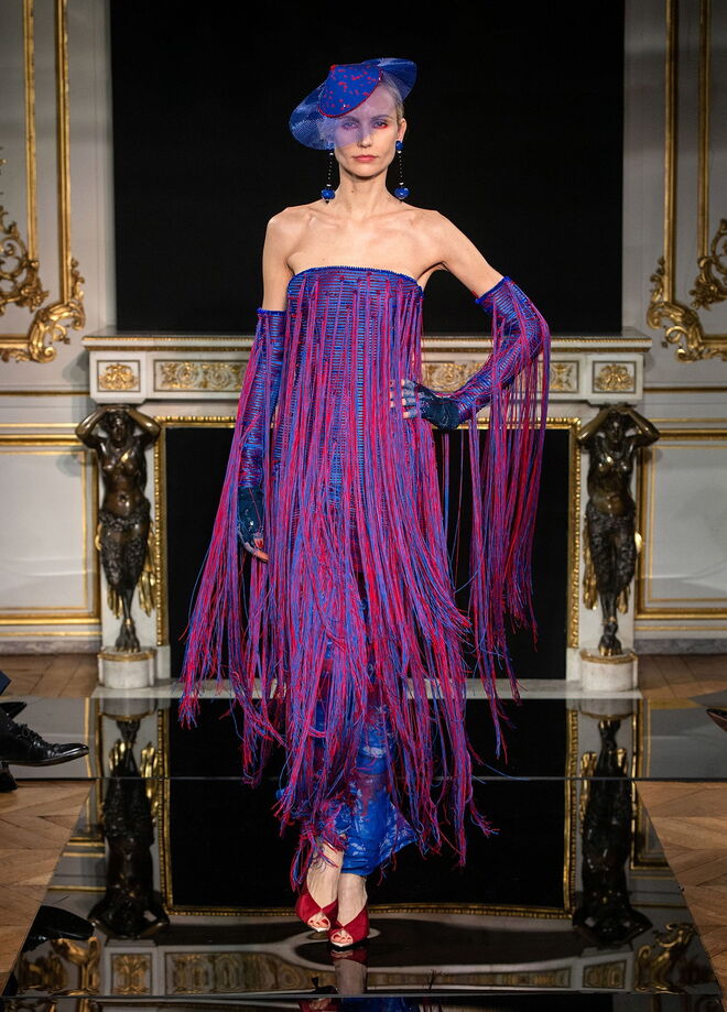 Desfile de alta-costura primavera-verão Armani Privé 2019