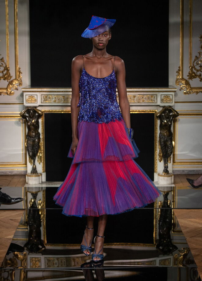 Desfile de alta-costura primavera-verão Armani Privé 2019