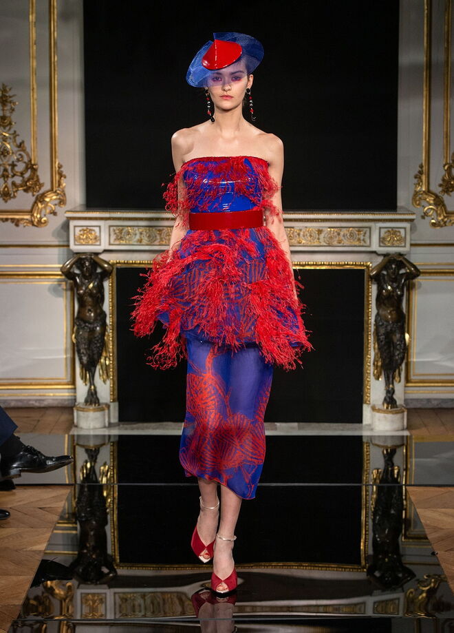 Desfile de alta-costura primavera-verão Armani Privé 2019