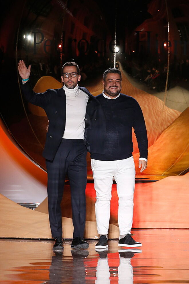 Desfile Pedro del Hierro primavera/verão 2019, na Mecedes-Benz Fashion Week Madrid.