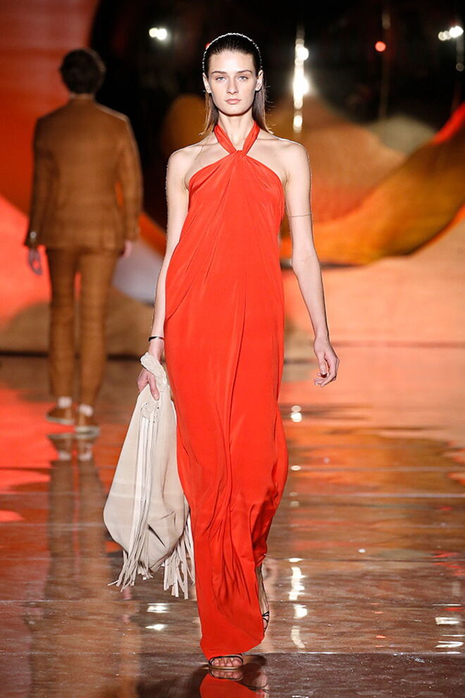 Desfile Pedro del Hierro primavera/verão 2019, na Mecedes-Benz Fashion Week Madrid.