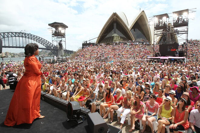 2010 | Os fãs de Oprah Winfrey em Sydney, Austrália.
