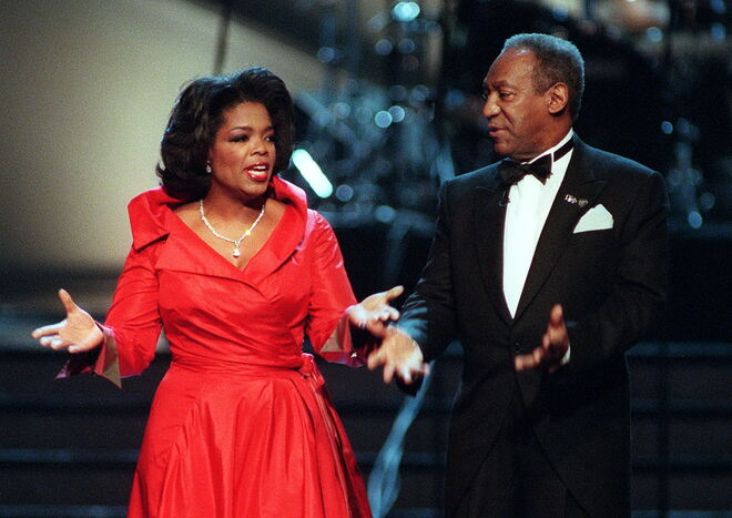 2000 | Co-apresentadores Oprah Winfrey e Bill Cosby nos 'Essence Awards'