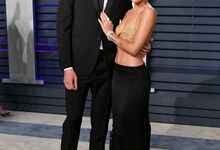 Karl Glusman e Zoe Kravitz