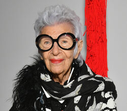 Aos 97 anos, Iris Apfel assina com uma das maiores agências de modelos do mundo