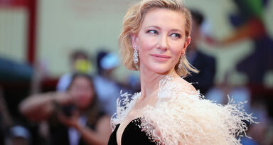 Cate Blanchett é elegância e personalidade na nova campanha da Giorgio Armani