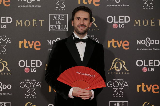 Julián López em Armani