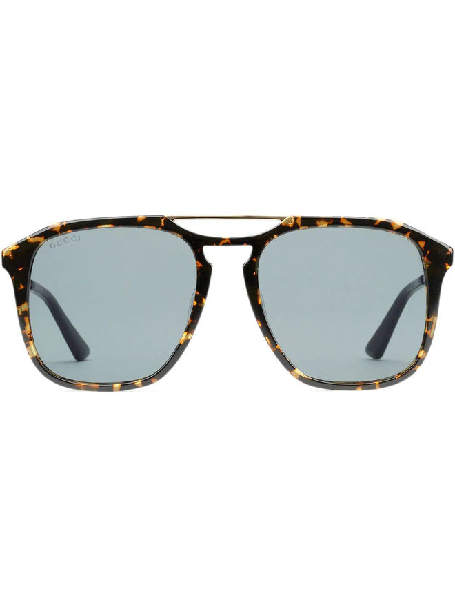 Óculos, €280, Gucci