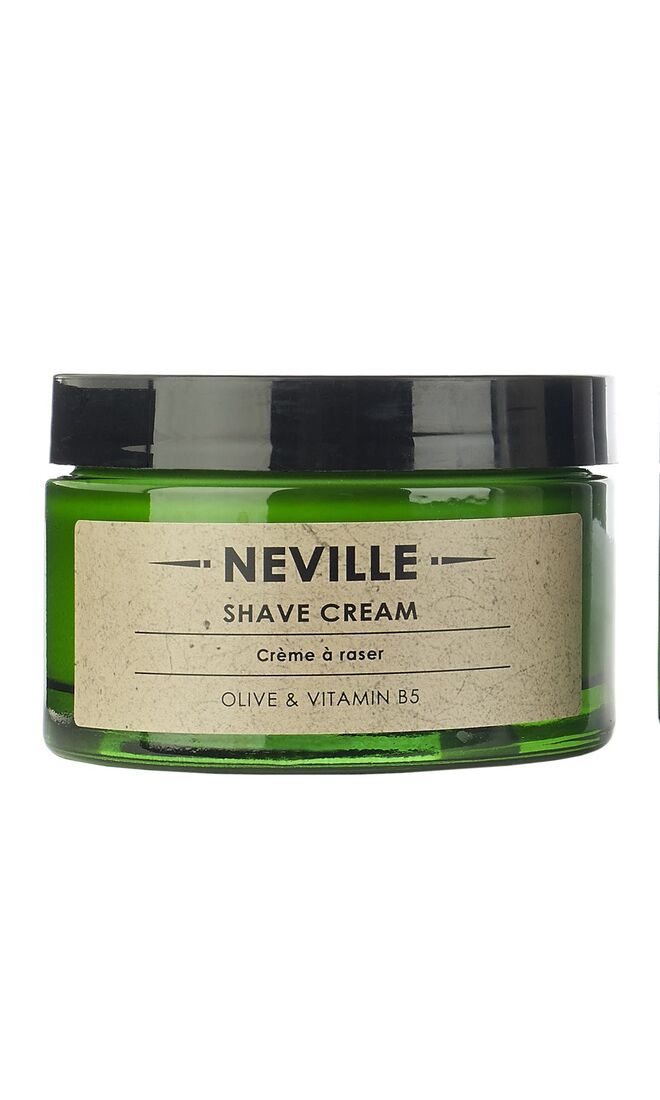 Creme de barbear, €30, Neville, na loja Fair Bazaar na Embaixada do Príncipe Real (Lisboa) e em www.nonasty.pt