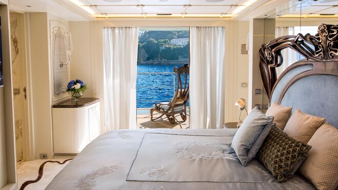 "Latona" | Designer de Interiores: Zuccon International Project/CRN