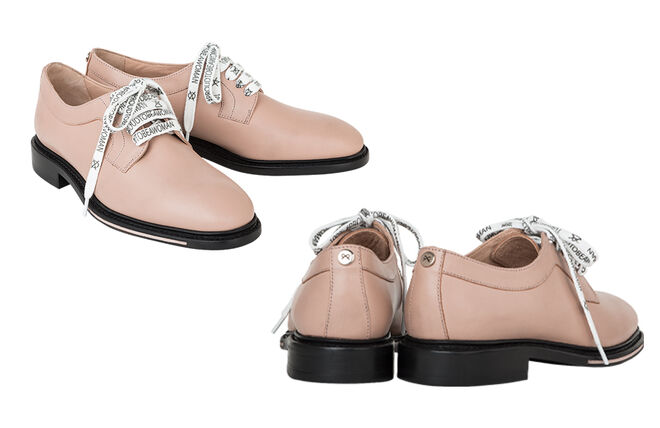 Modelo Pink Brogues, €210, Josefinas