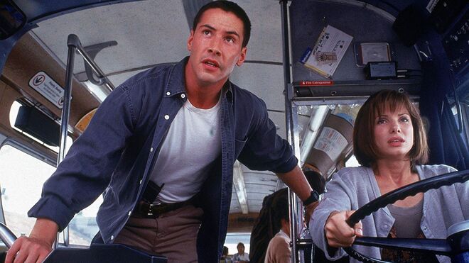 Keanu Reeves e Sandra Bullock | ‘Speed – Perigo a Alta Velocidade’ (1994)
