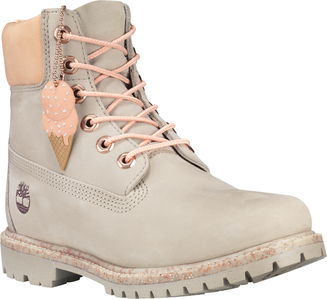 Botas, €239, Timberland