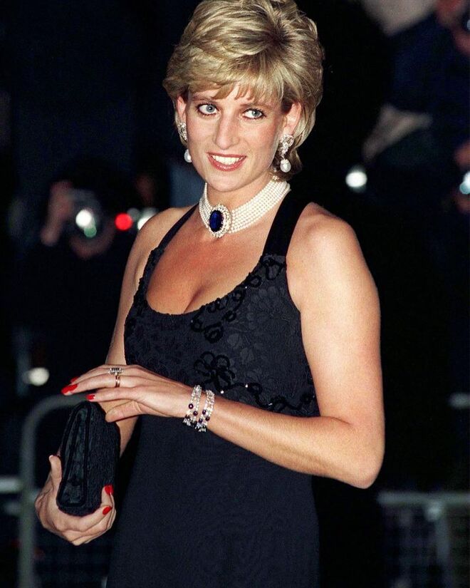 Princesa Diana num evento solidário em Londres, novembro de 1995 