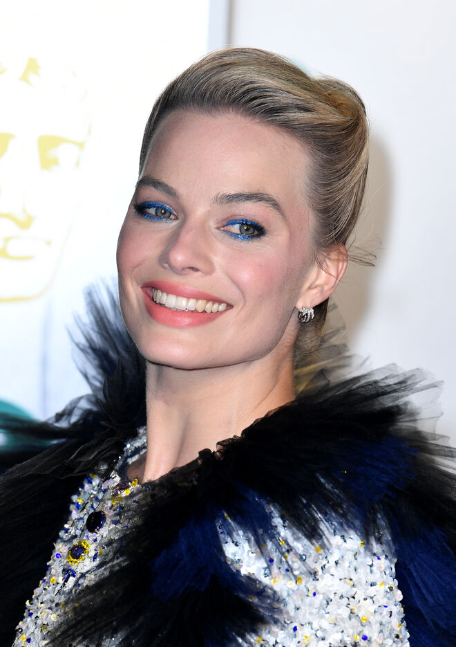 Margot Robbie em Chanel