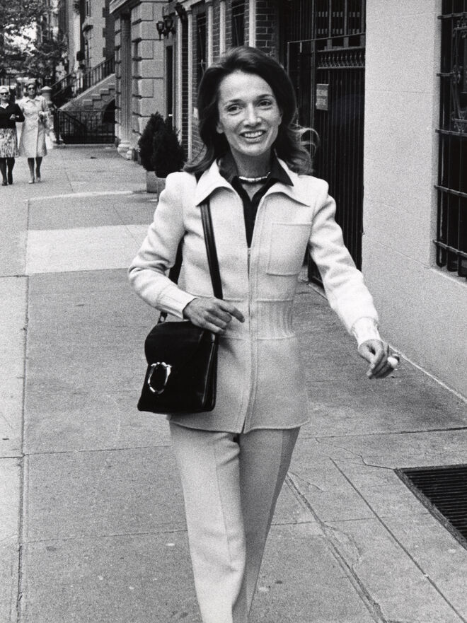 Lee Radziwill na Madison Avenue, em Nova Iorque, a 14 de maio de 1973 